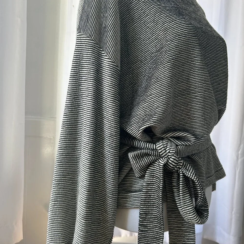 French Connection Striped Viscose Slouchy Top. - Picture 4 of 6